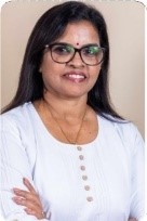 Dr-Mrs-Veena-Adige-group