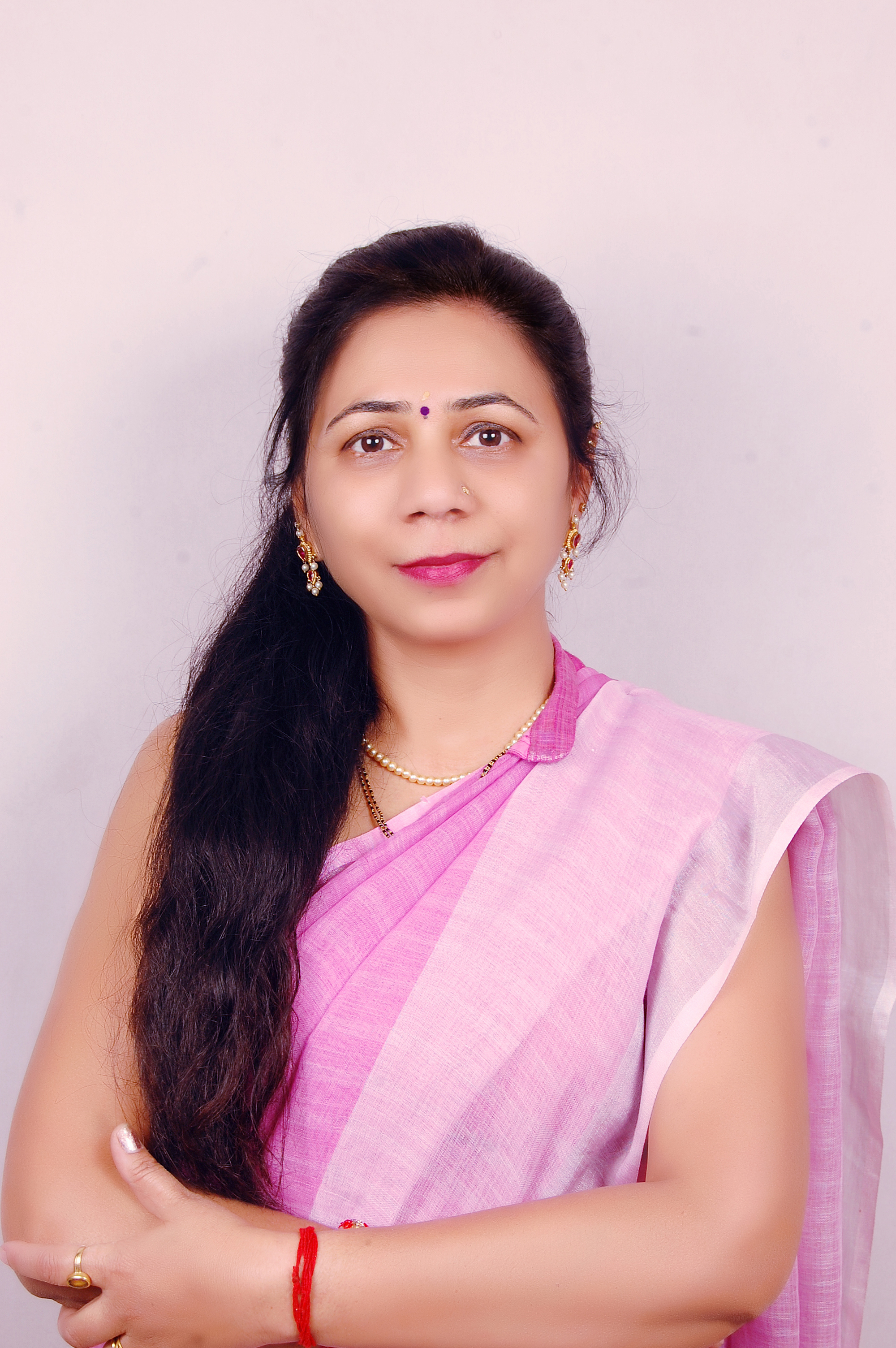 Dr-Mrs-Veena-Adige-group